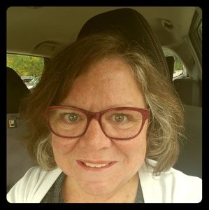 Meet your Posher, Cindy